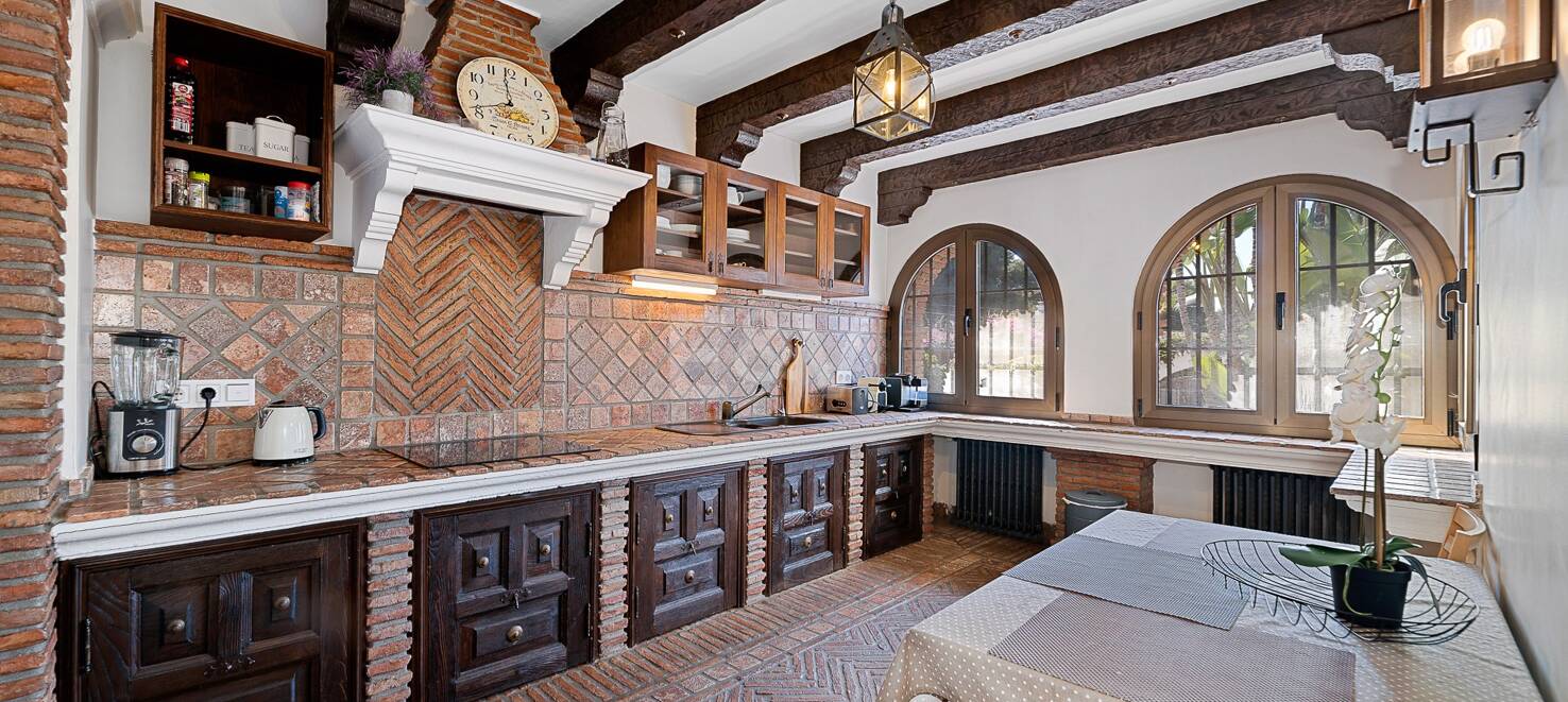 Andalucian Masterpiece in Las Chapas Playa Near the Beach