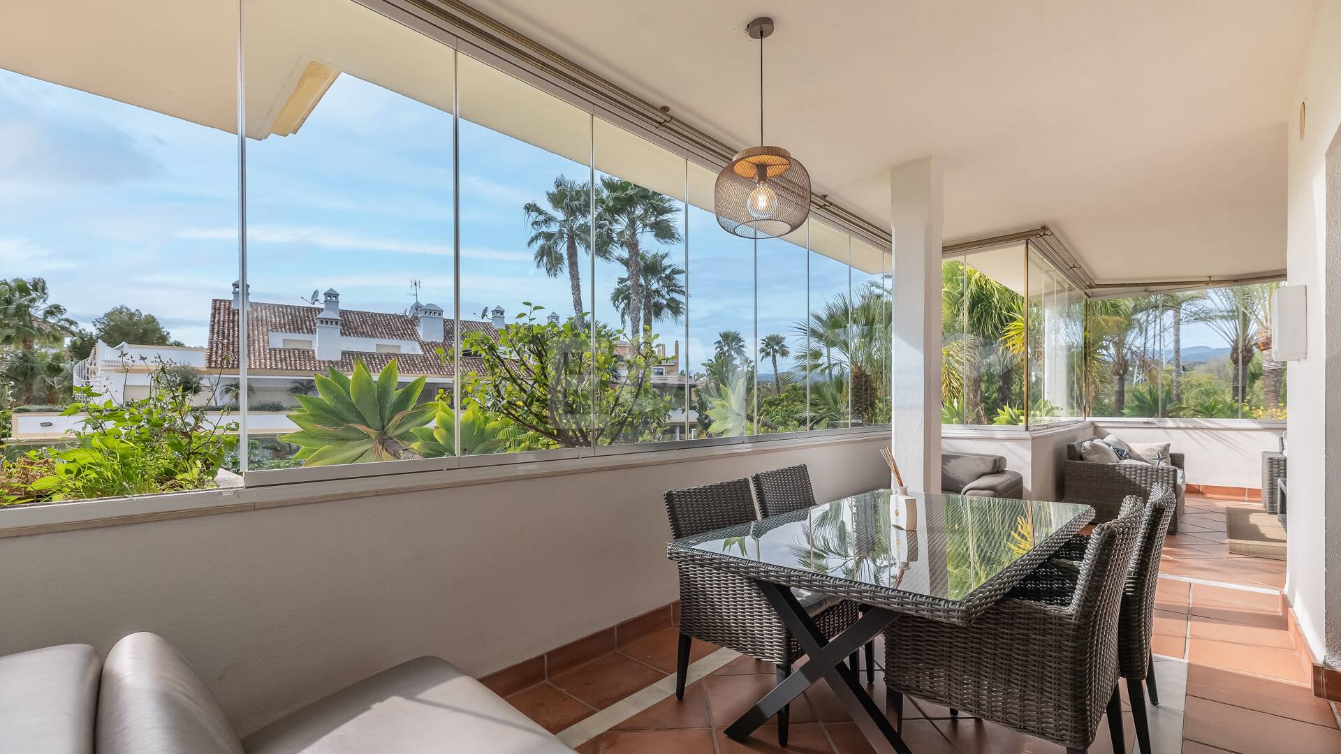 Eckwohnung in der prestigeträchtigen Urbanisation von Lomas del Rey