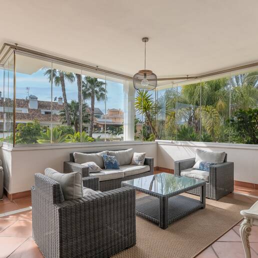Eckwohnung in der prestigeträchtigen Urbanisation von Lomas del Rey