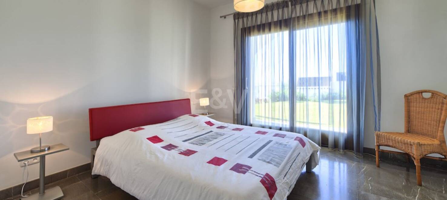 Spektakuläre Villa in Los Flamingos Golf