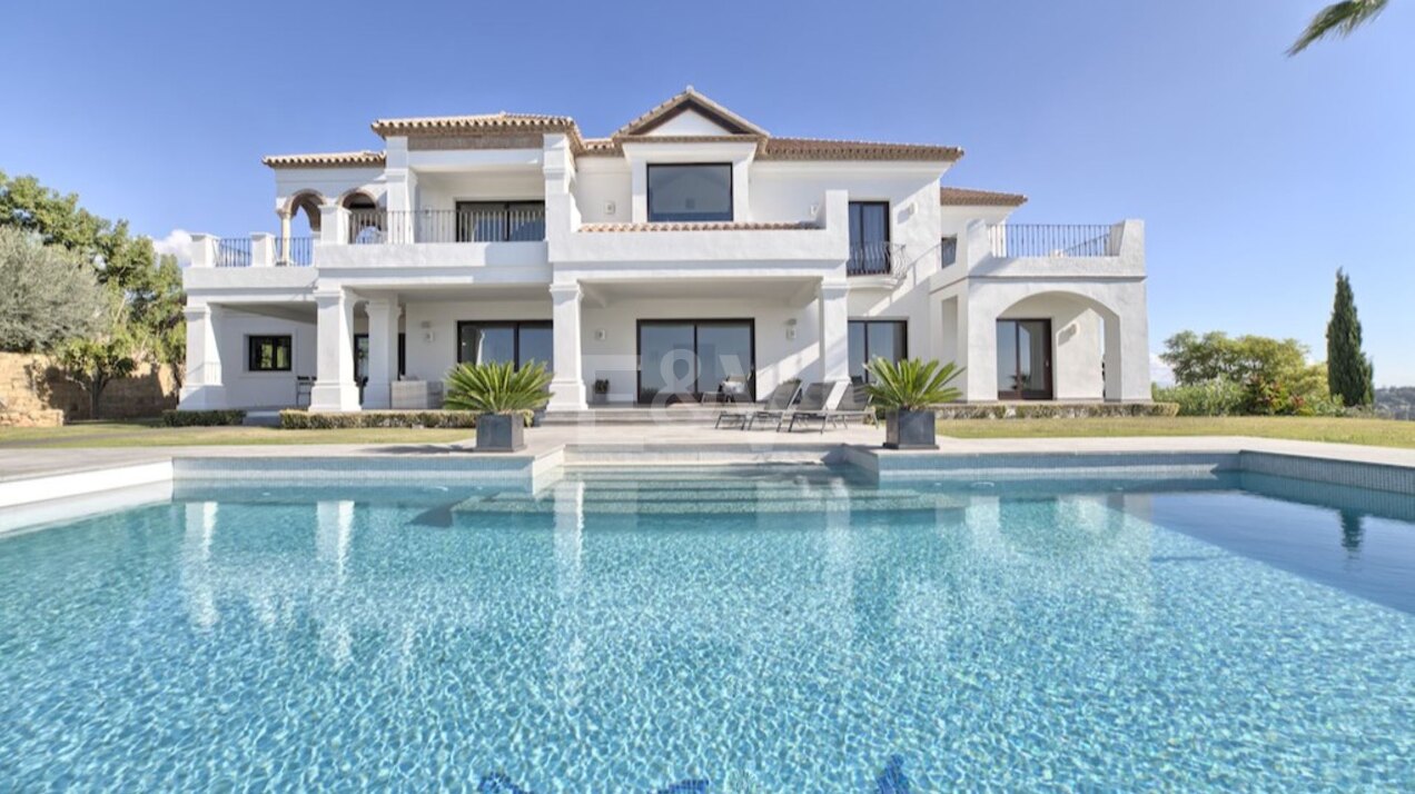 Spectacular Villa in Los Flamingos Golf