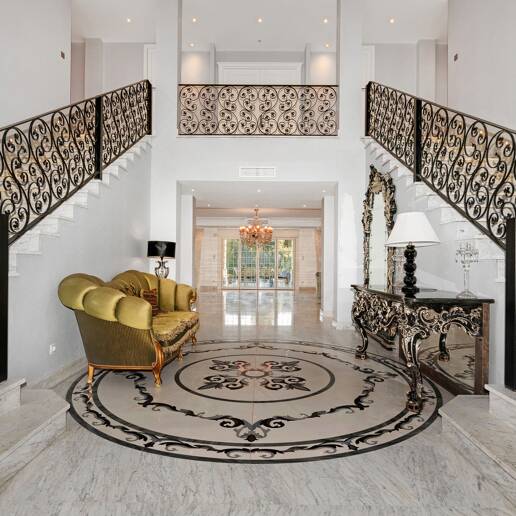 Stunning Classic Villa of Recent Construction in Cascada de Camoján