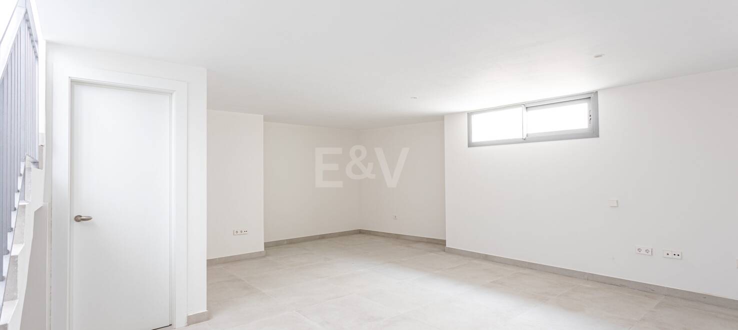 Modern San Pedro de Alcántara New Townhouses Nära Guadalmina Golf Golf Golf