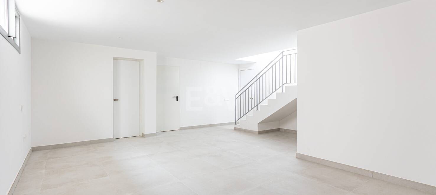 Modern San Pedro de Alcántara New Townhouses Nära Guadalmina Golf Golf Golf