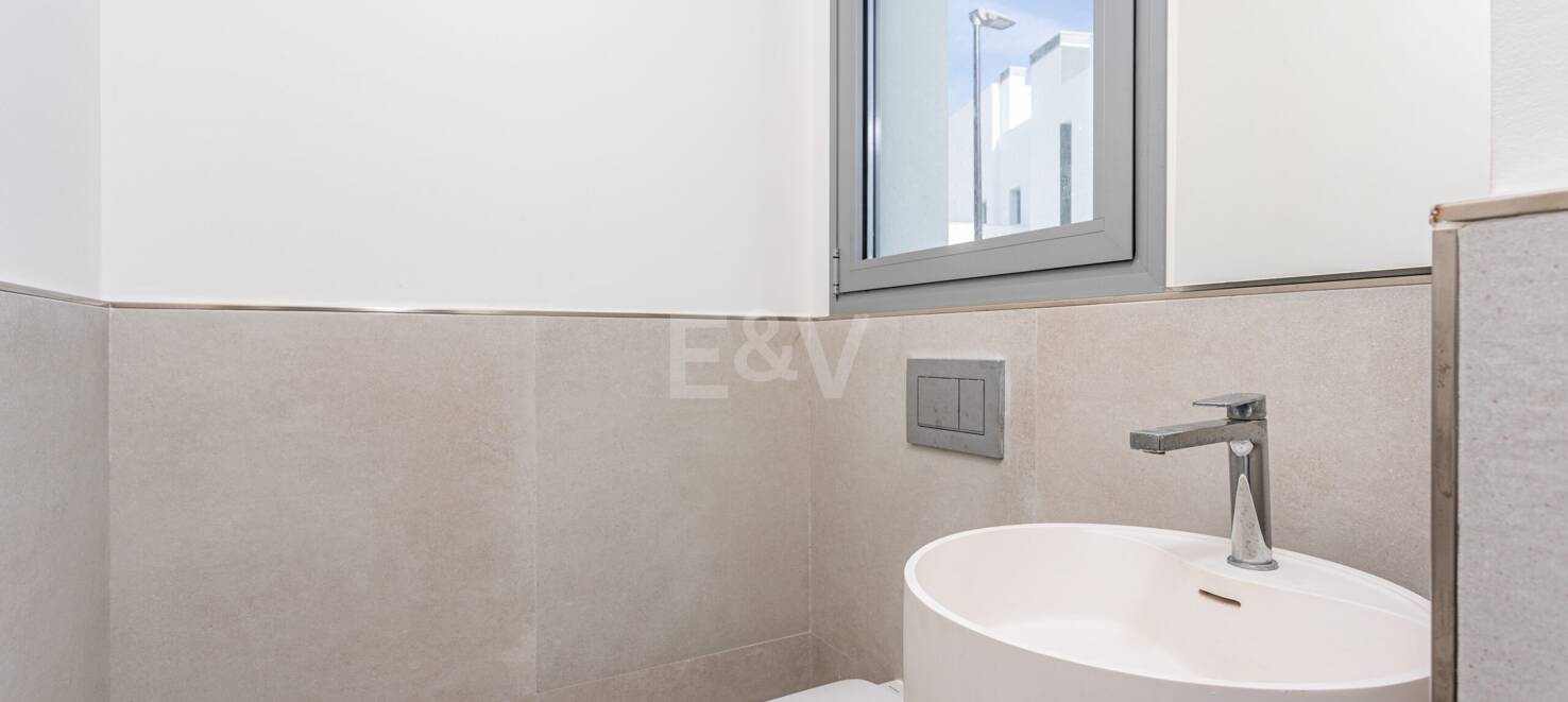 Modern San Pedro de Alcántara New Townhouses Nära Guadalmina Golf Golf Golf