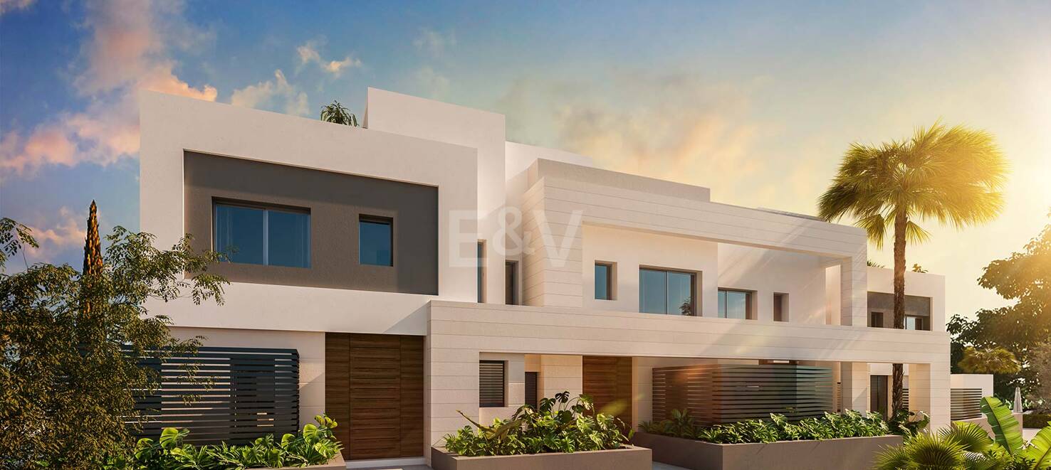 Modern San Pedro de Alcántara New Townhouses Nära Guadalmina Golf Golf Golf