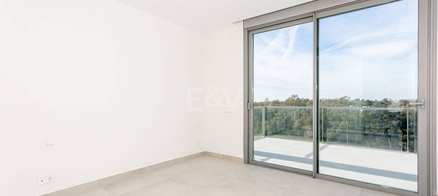Modern San Pedro de Alcántara New Townhouses Nära Guadalmina Golf Golf Golf