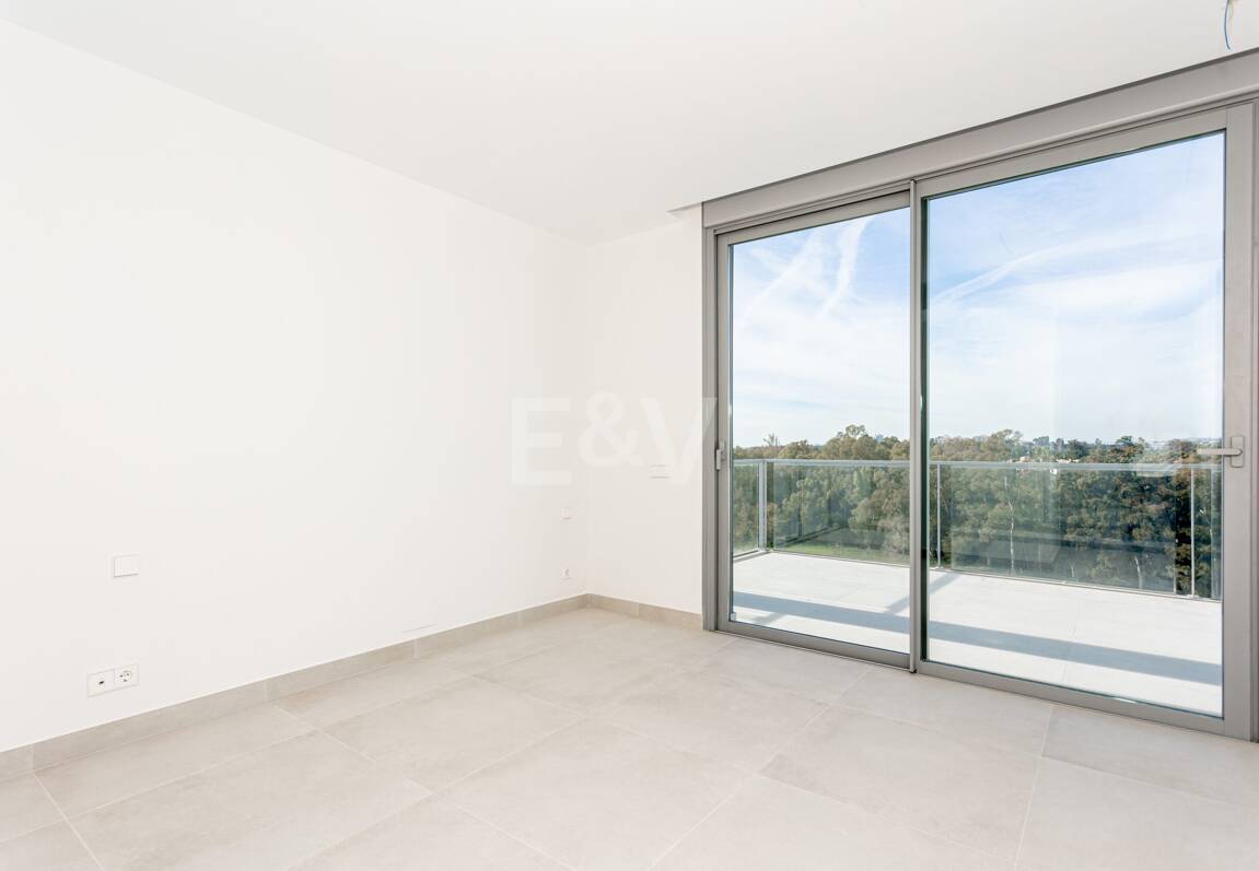 Modern San Pedro de Alcántara New Townhouses Nära Guadalmina Golf Golf Golf