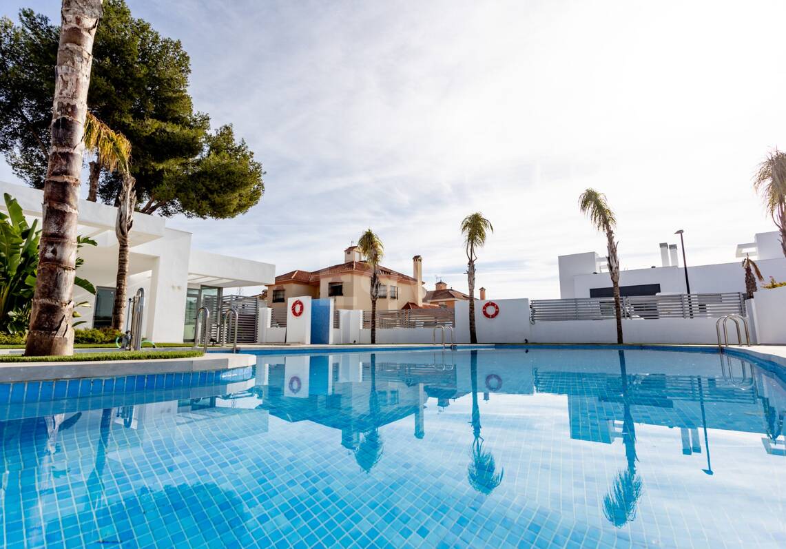 Moderne San Pedro de Alcántara Nouvelles maisons de ville Près de Guadalmina Golf