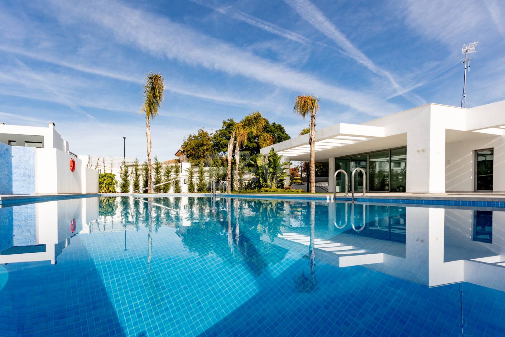 Modern San Pedro de Alcántara New Townhouses Nära Guadalmina Golf Golf Golf