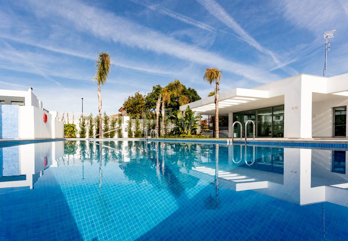 Modern San Pedro de Alcántara New Townhouses Nära Guadalmina Golf Golf Golf