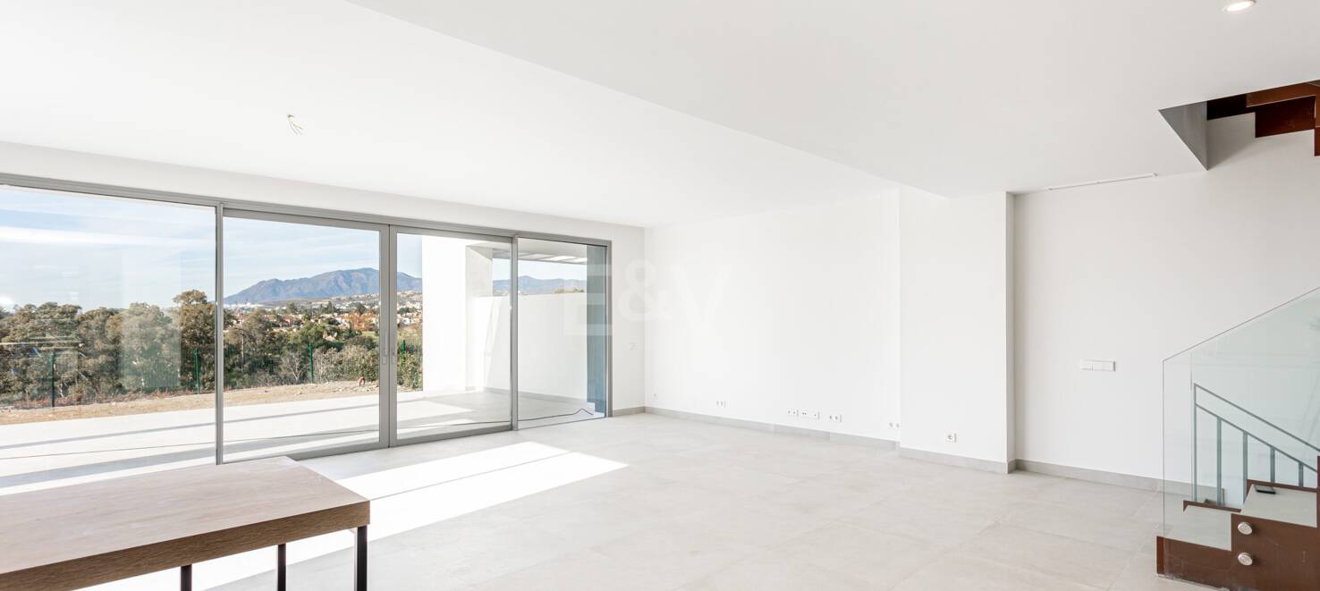 Modern San Pedro de Alcántara New Townhouses Nära Guadalmina Golf Golf Golf