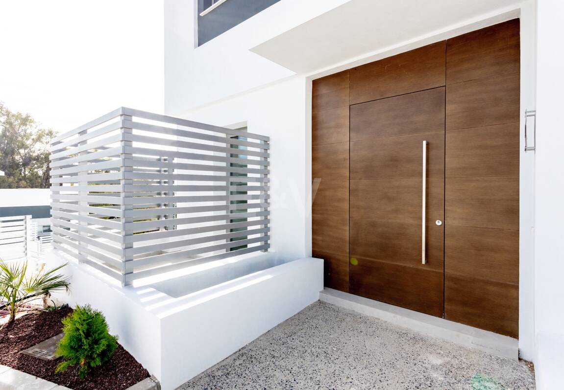 Modern San Pedro de Alcántara New Townhouses Nära Guadalmina Golf Golf Golf