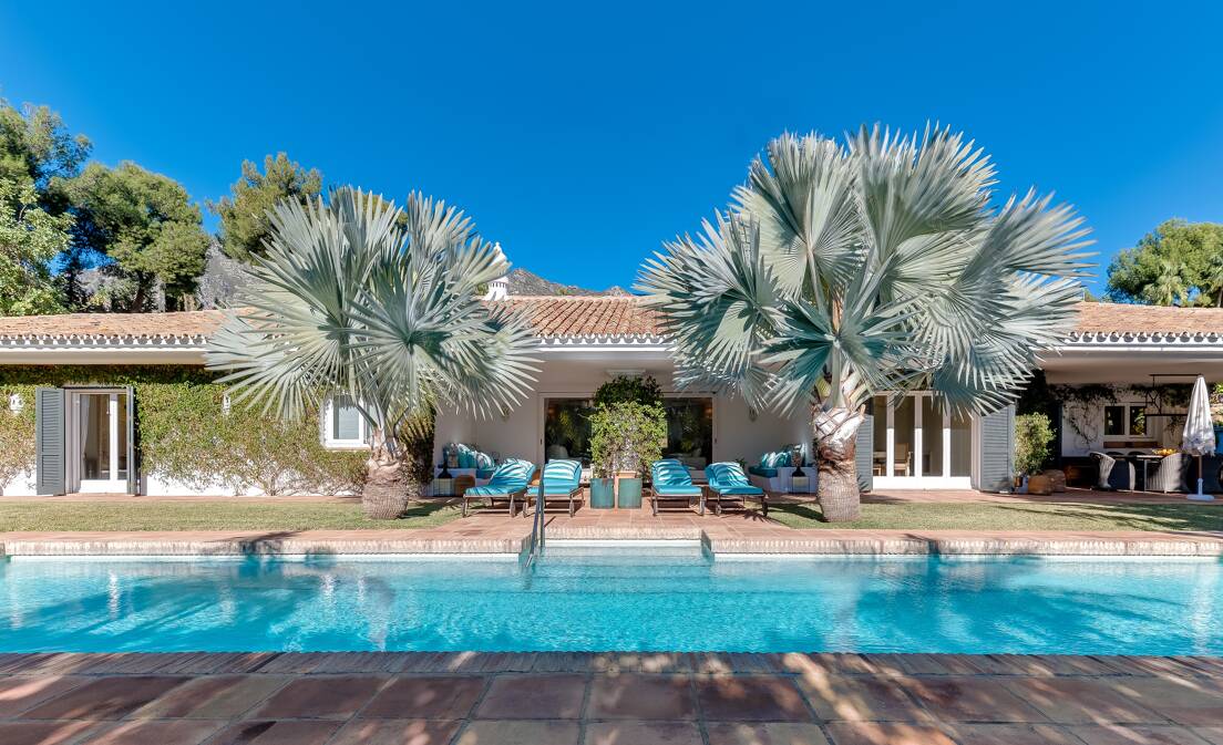 Magnificent Classic Villa in Nagüeles