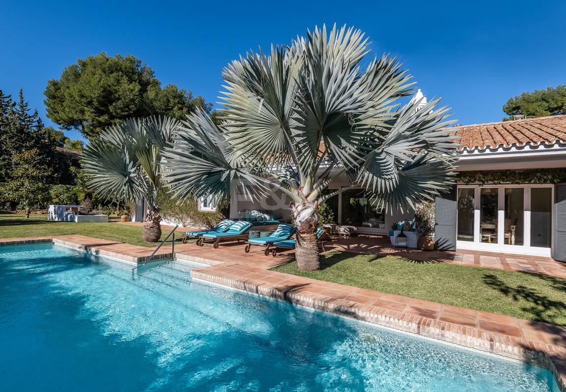 Magnificent Classic Villa i Nagüeles