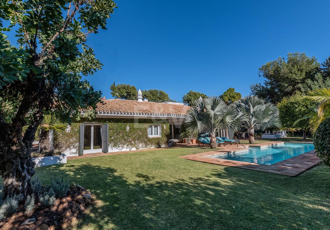 Magnifique Villa Classique à Nagüeles