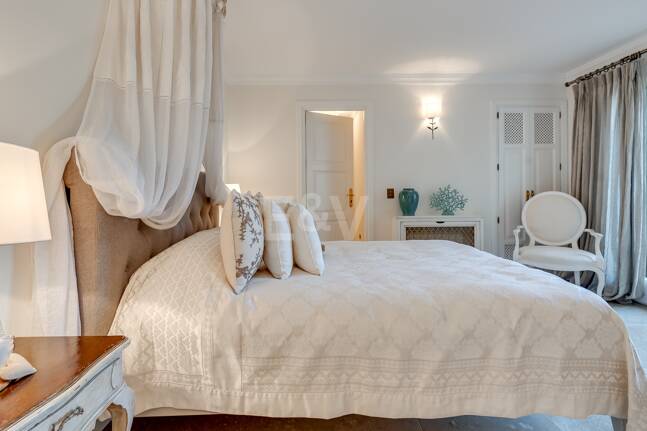 Magnificent Classic Villa i Nagüeles