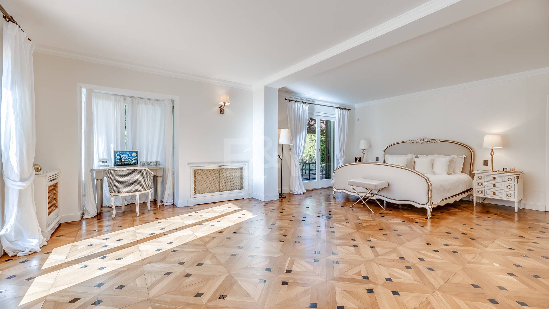 Magnificent Classic Villa i Nagüeles