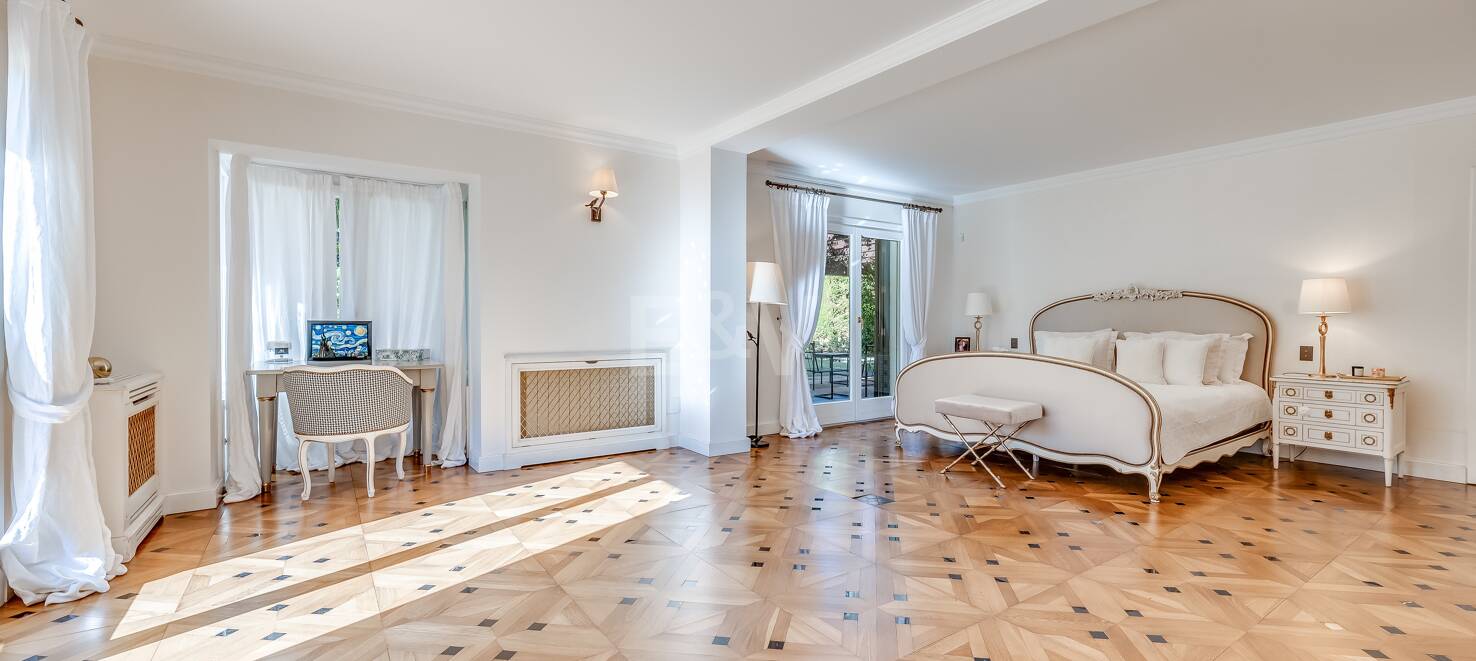 Magnificent Classic Villa i Nagüeles