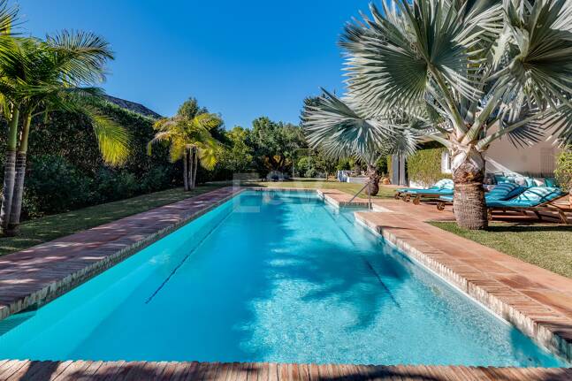 Magnificent Classic Villa i Nagüeles