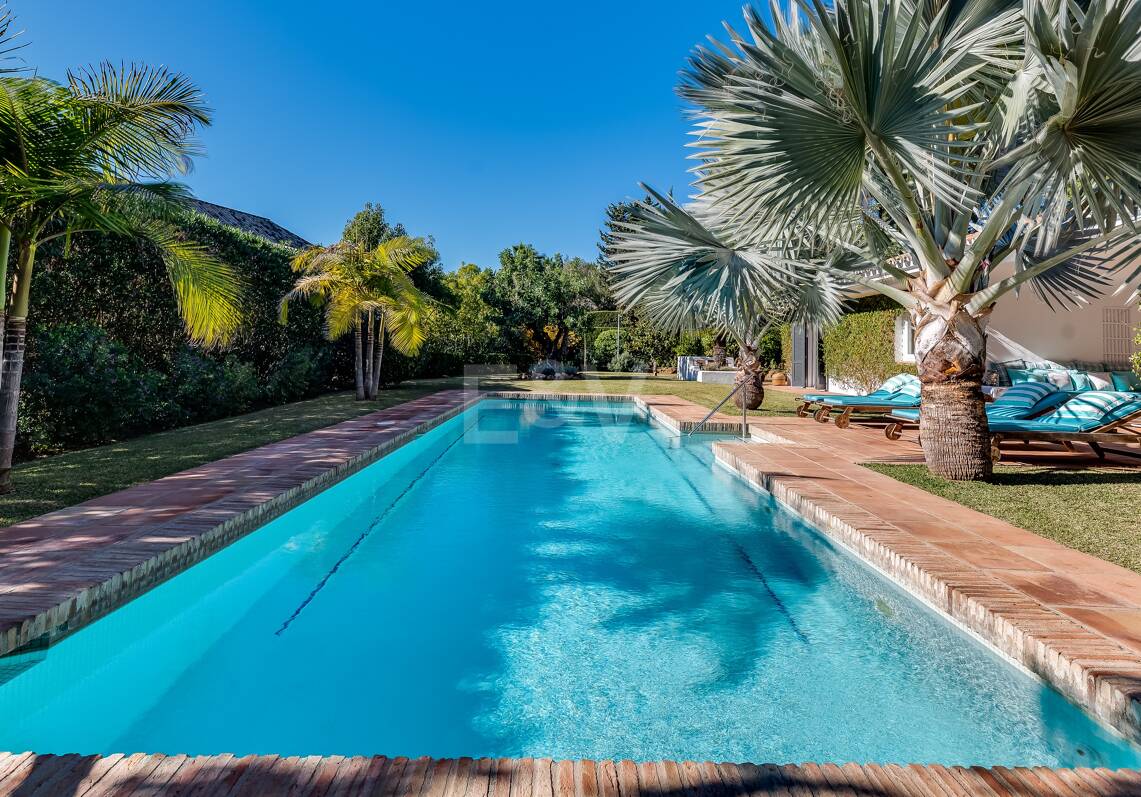 Magnifique Villa Classique à Nagüeles