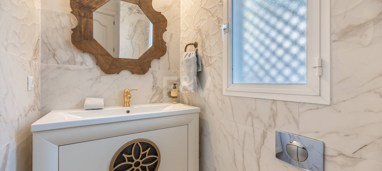 Oszałamiający apartament w Jardines Colgantes, ekskluzywnej społeczności