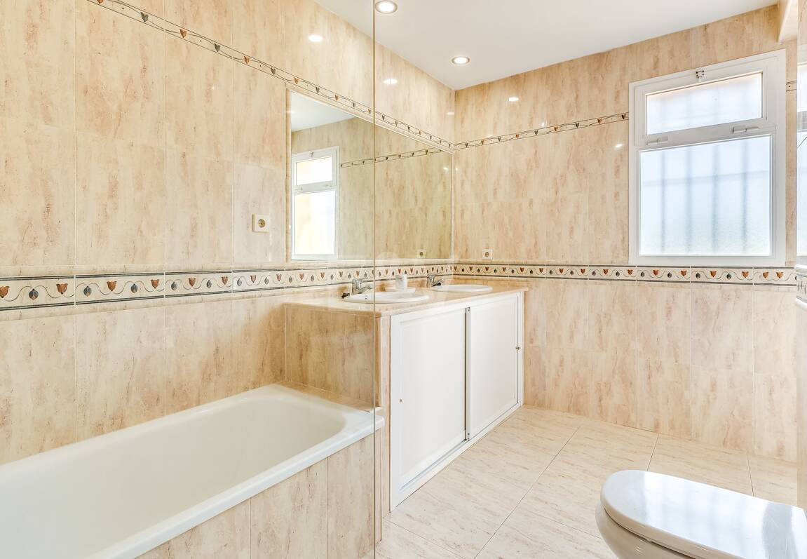 Reihenhaus zu vermieten in Marbella Goldene Meile, Marbella (Alle Gebiete)