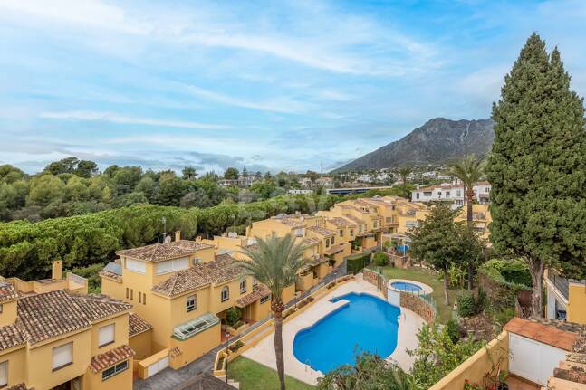 Reihenhaus zu vermieten in Marbella Goldene Meile, Marbella (Alle Gebiete)