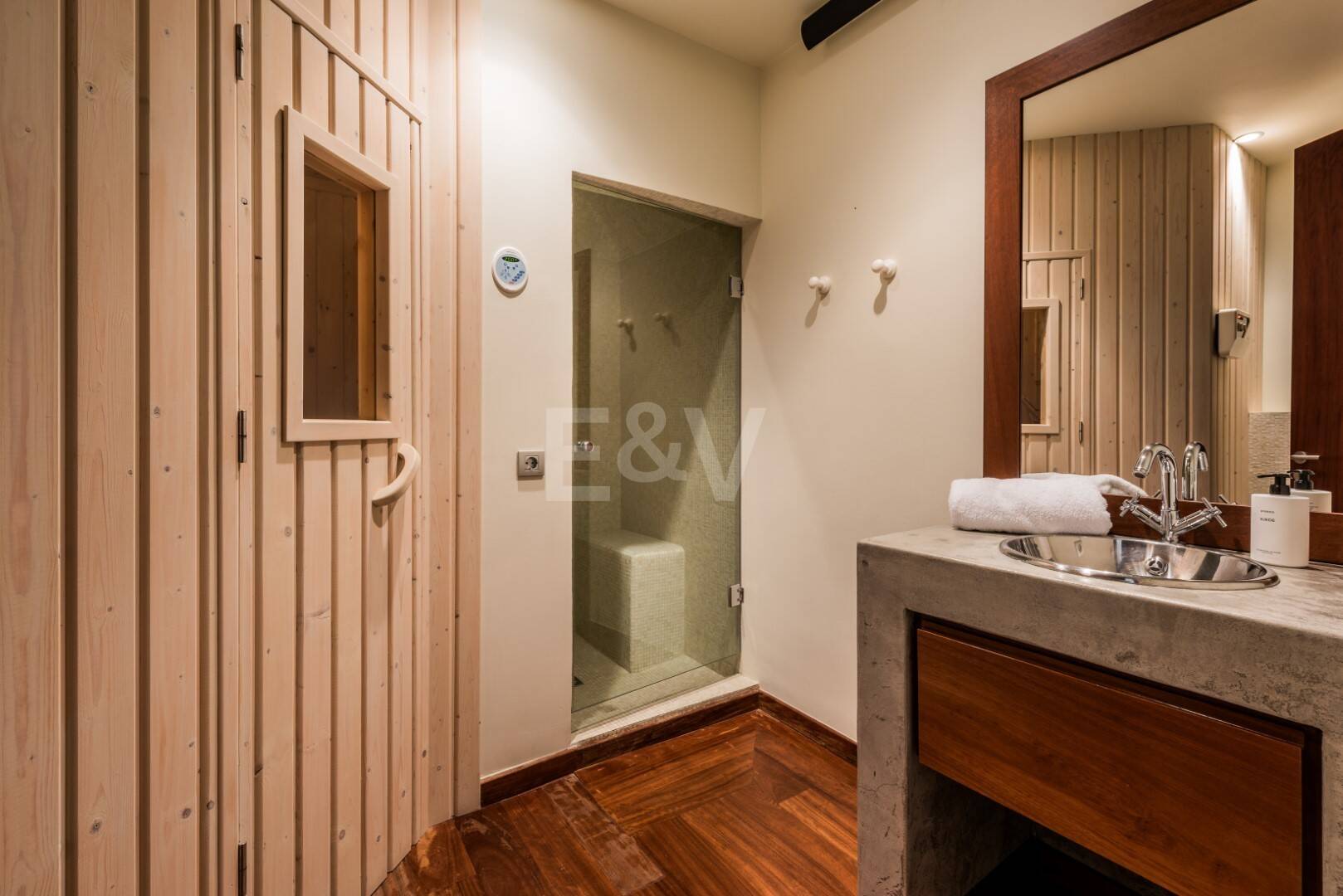 Luxurious villa with amazing sea views in La Zagaleta