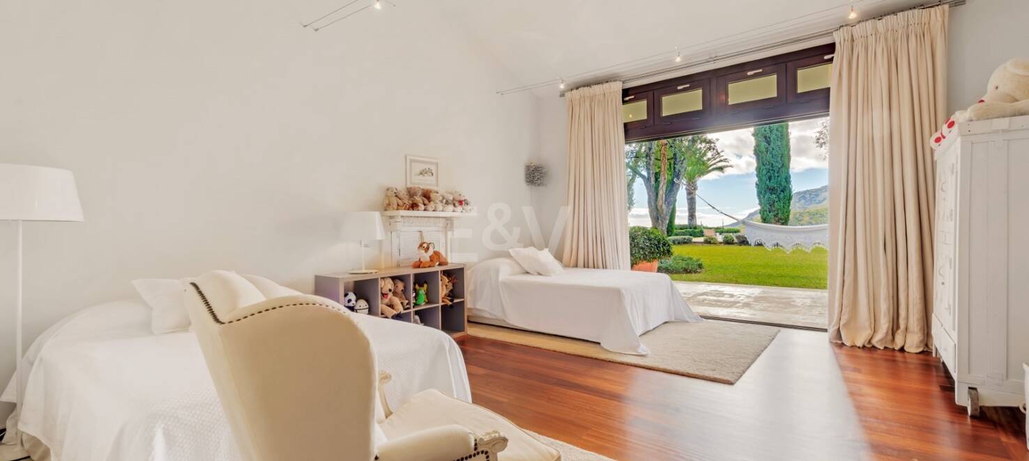 Luxuriöse Villa mit atemberaubendem Meerblick in La Zagaleta