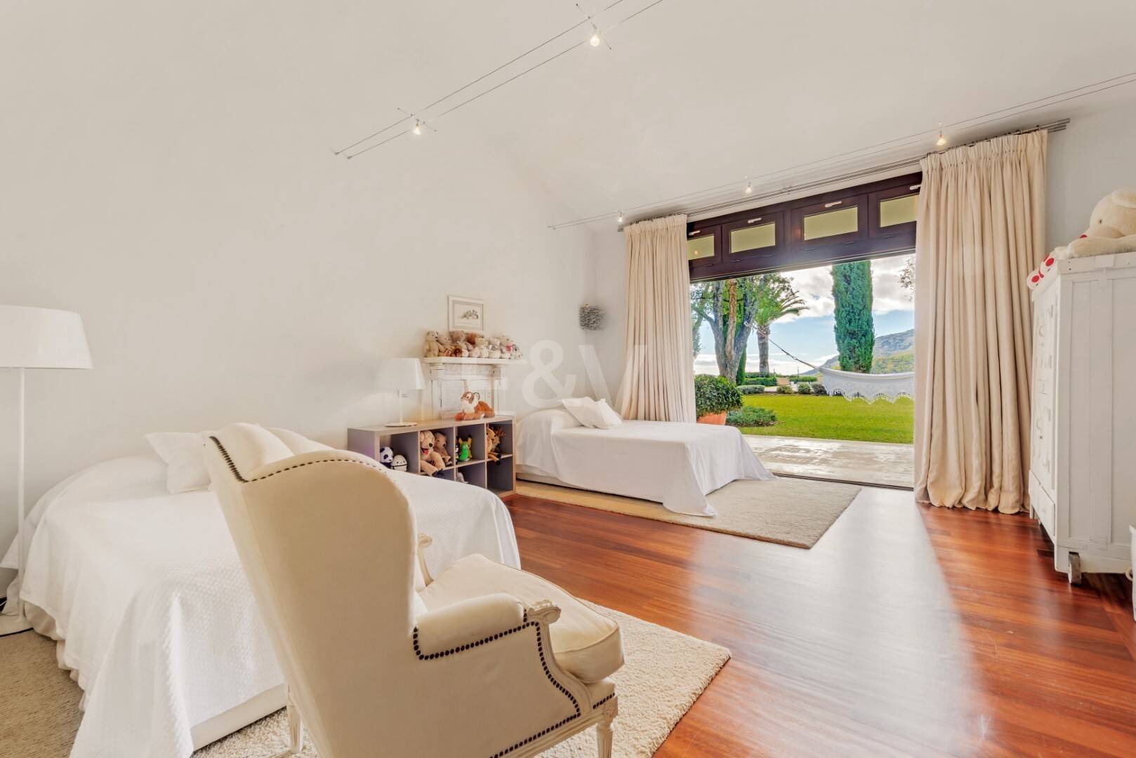 Luxurious villa with amazing sea views in La Zagaleta