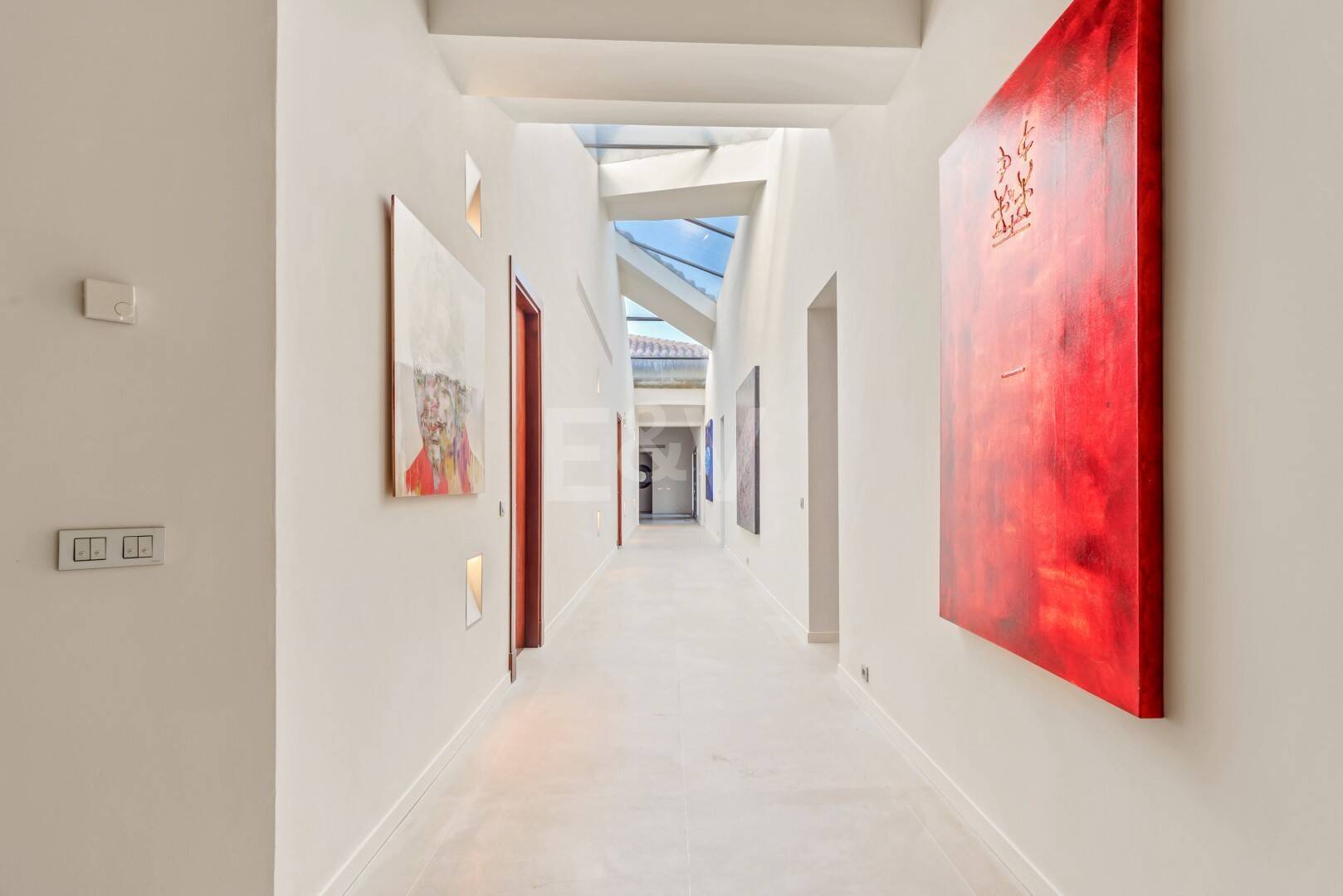 Luxuriöse Villa mit atemberaubendem Meerblick in La Zagaleta