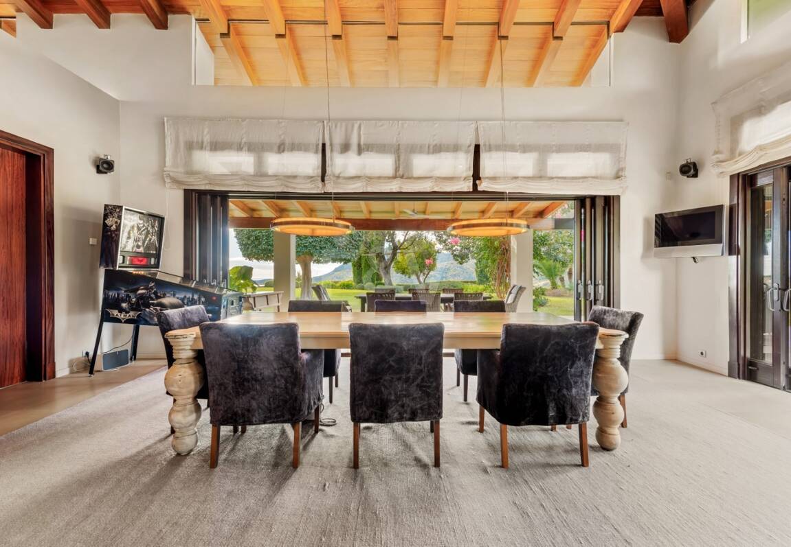 Luxuriöse Villa mit atemberaubendem Meerblick in La Zagaleta