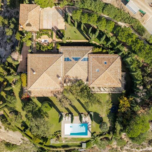 Luxuriöse Villa mit atemberaubendem Meerblick in La Zagaleta
