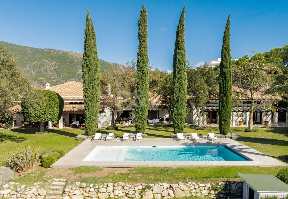 Luxuriöse Villa mit atemberaubendem Meerblick in La Zagaleta