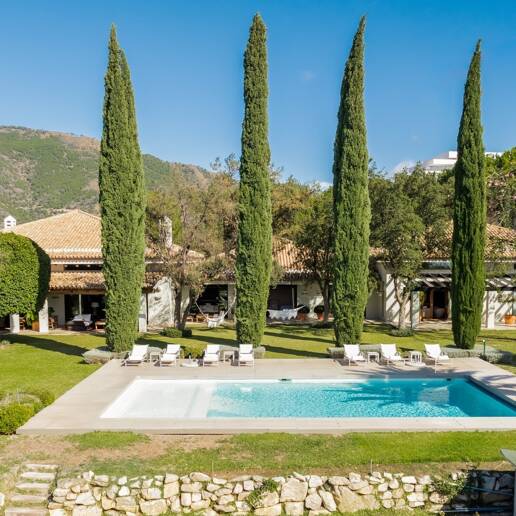 Luxuriöse Villa mit atemberaubendem Meerblick in La Zagaleta