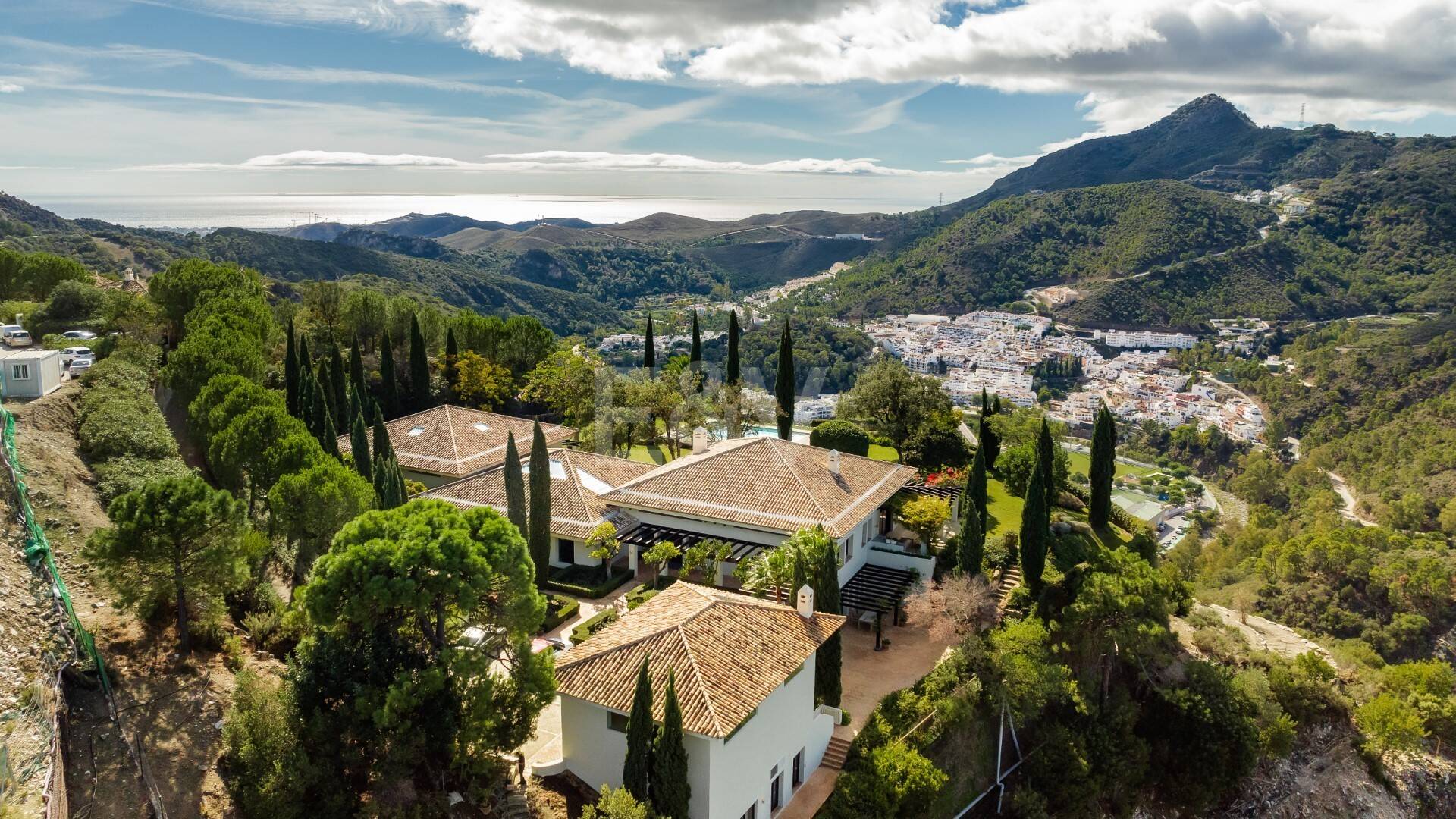 Luxurious villa with amazing sea views in La Zagaleta