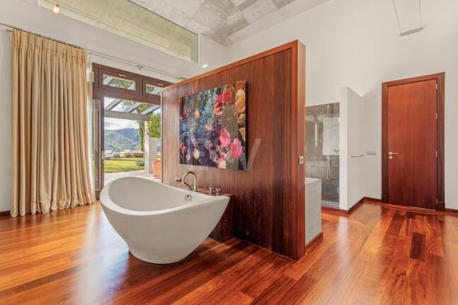 Luxuriöse Villa mit atemberaubendem Meerblick in La Zagaleta