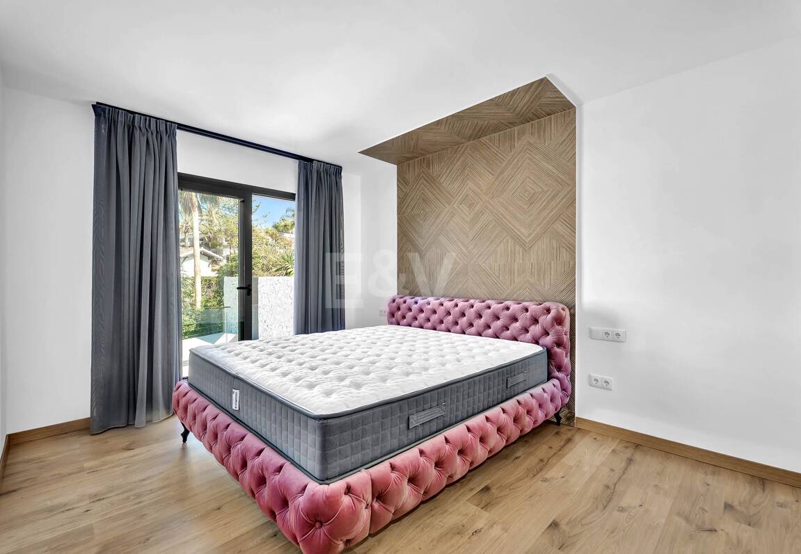 Modern Villa in Elviria with Stunning Panoramic Sea Views