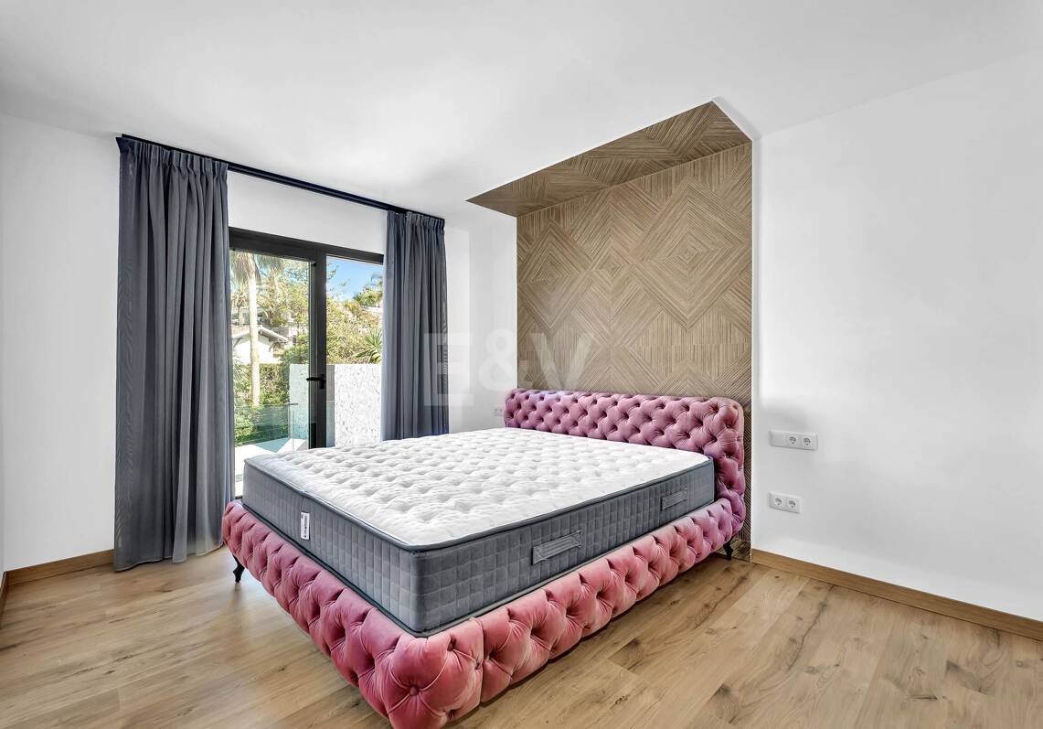 Modern Villa in Elviria with Stunning Panoramic Sea Views