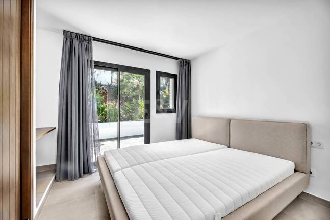 Modern Villa in Elviria with Stunning Panoramic Sea Views