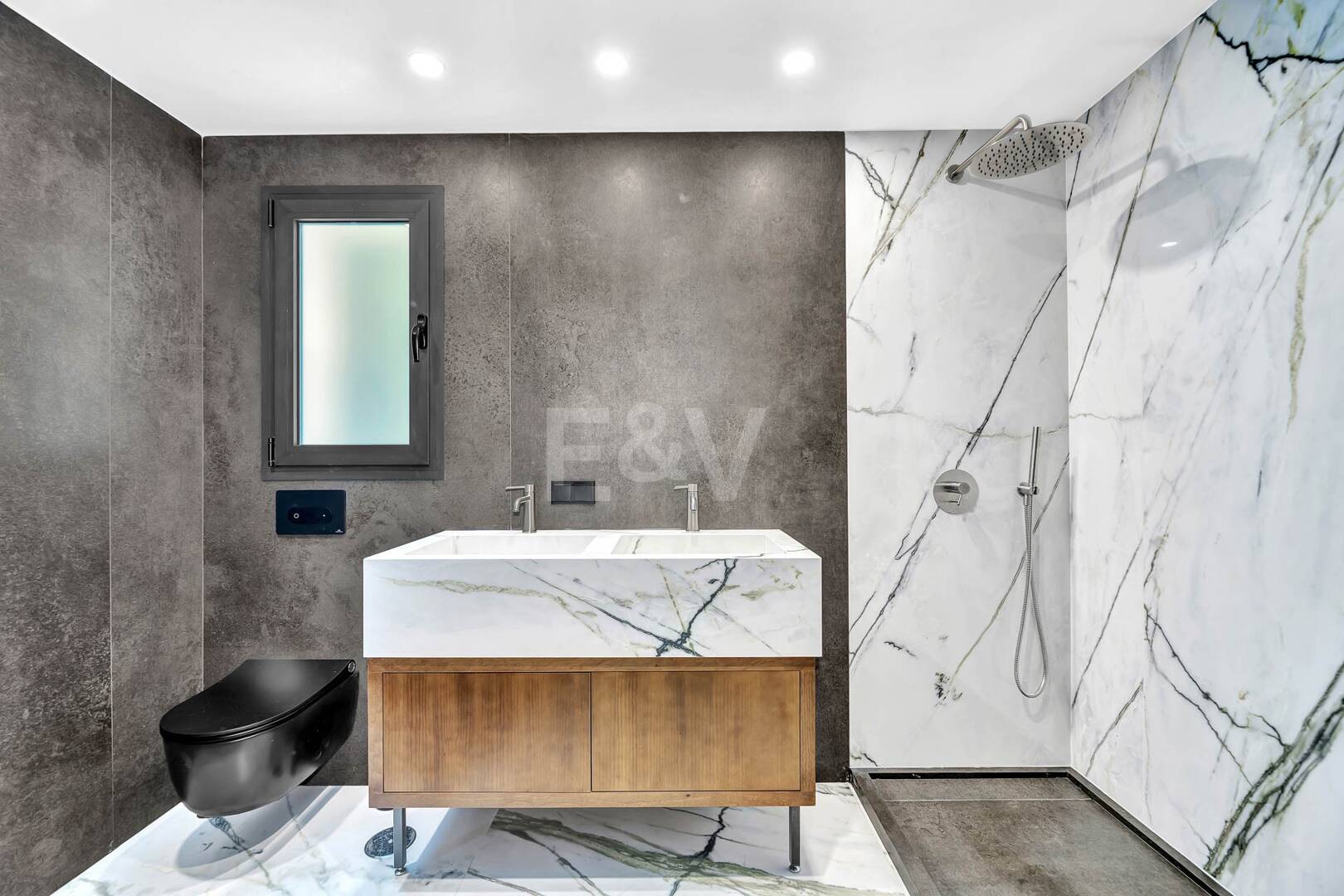 Modern Villa in Elviria with Stunning Panoramic Sea Views