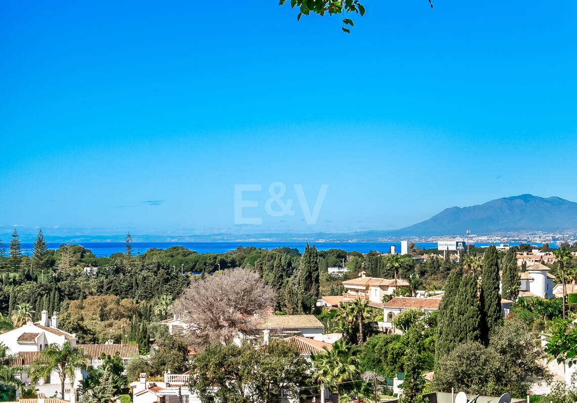 Modern Villa in Elviria with Stunning Panoramic Sea Views
