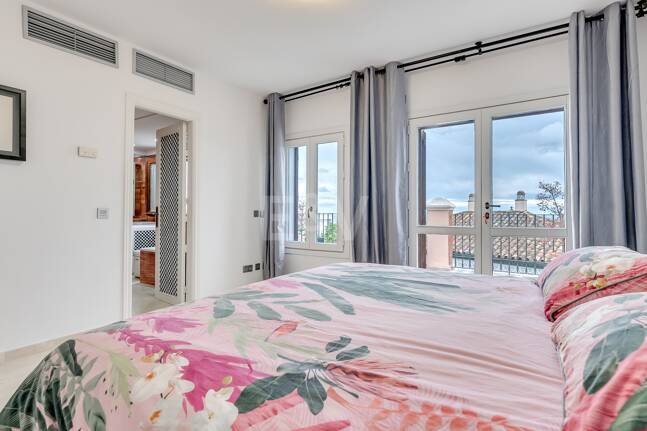 Doppelhaushälfte zu vermieten in Marbella Goldene Meile, Marbella (Alle Gebiete)