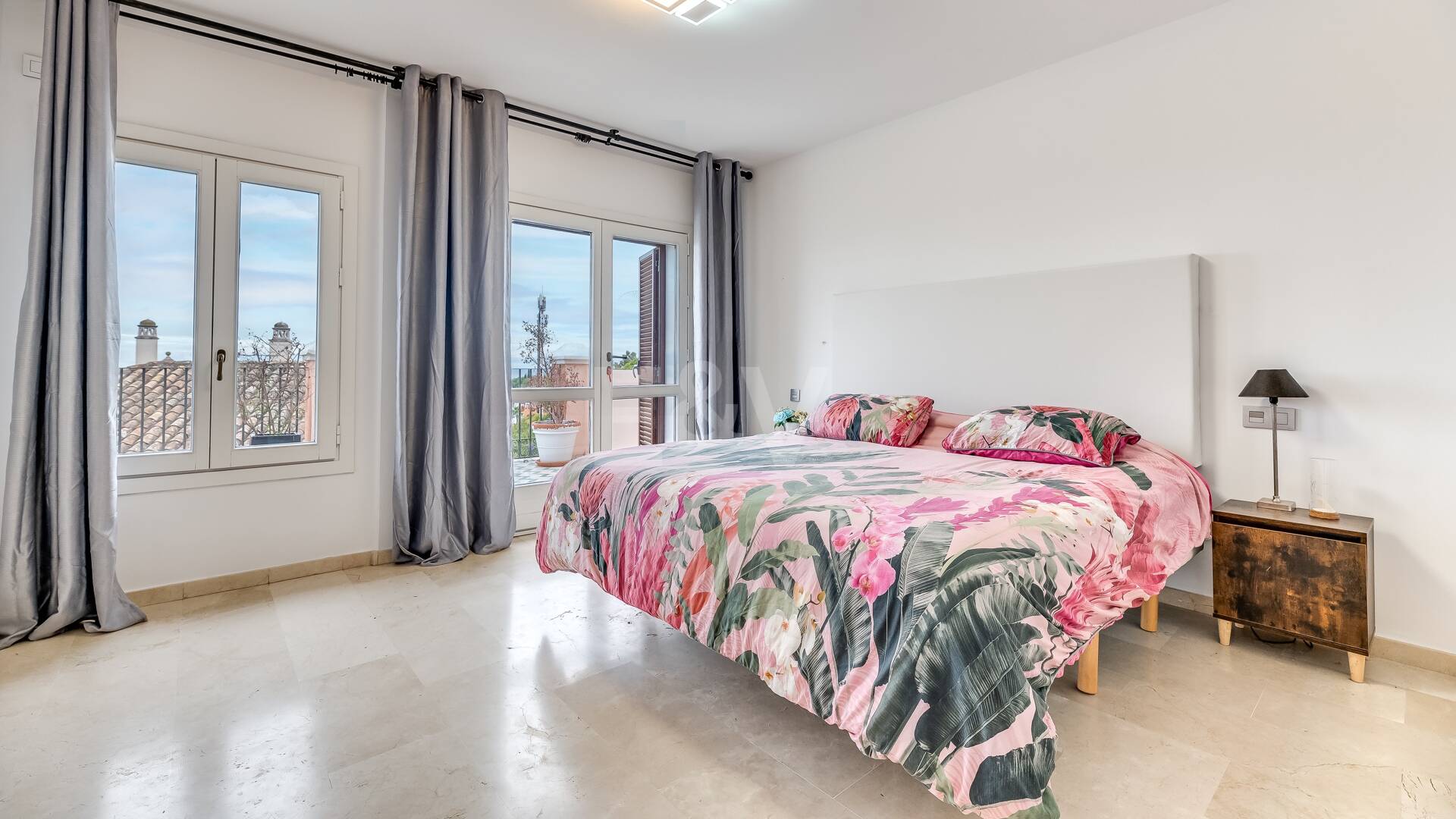 Doppelhaushälfte zu vermieten in Marbella Goldene Meile, Marbella (Alle Gebiete)