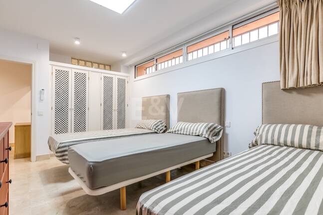 Doppelhaushälfte zu vermieten in Marbella Goldene Meile, Marbella (Alle Gebiete)