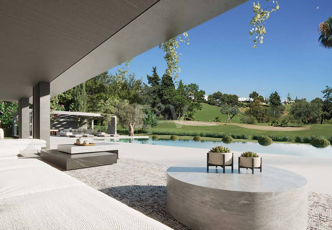 Luxury Villa in Nueva Andalucia, Frontline Golf