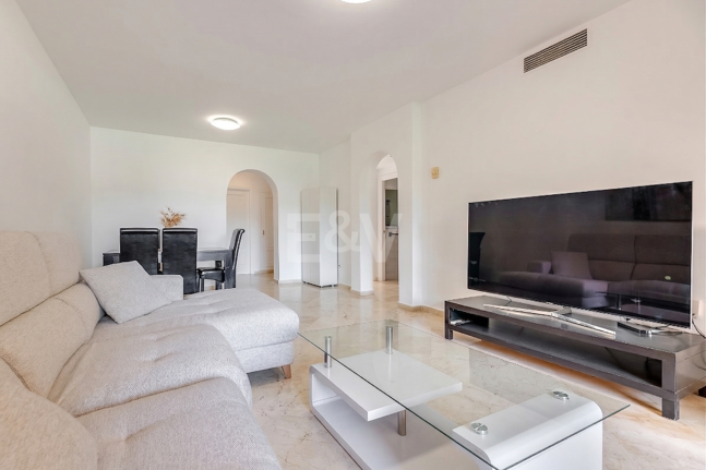 Härliga Guadalmina Frontline Golf Lägenhet