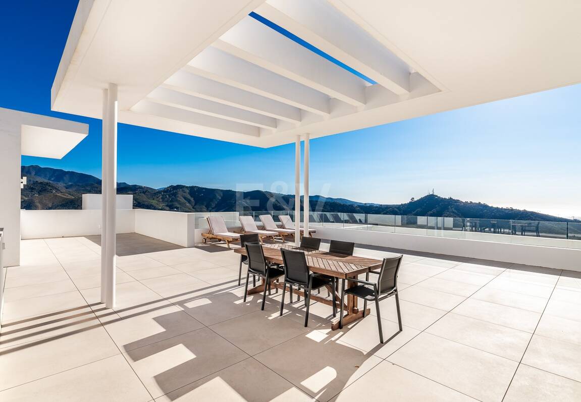 Duplex-Penthouse mit atemberaubendem Meerblick in Palo Alto