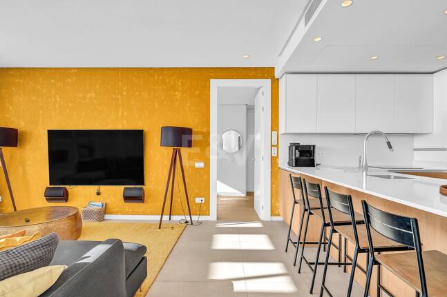 Duplex-Penthouse mit atemberaubendem Meerblick in Palo Alto